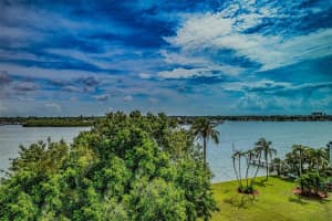 1847 SHORE DR S #614, SOUTH PASADENA, FL 33707 Sold 07/11/22