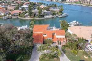 4931 61ST AVE S, ST PETERSBURG, FL 33715 Sold 08/12/22