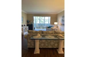 5108 Brittany Dr S, St. Petersburg, FL 33715, Sold 05/16/22
