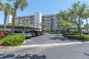 1332 Pasadena Ave S, South Pasadena, FL 33707, Sold 05/12/22