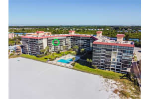 18304 Gulf Blvd, Redington Shores, FL 33708, Sold 05/18/22