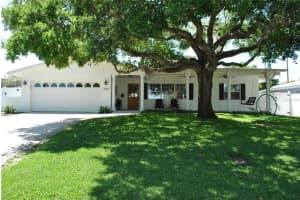 1050 41st Ave NE, St. Petersburg, FL 33703, Sold 05/13/22