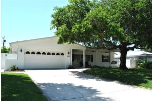 1050 41st Ave NE, St. Petersburg, FL 33703, Sold 05/13/22
