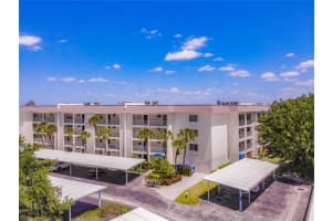 600 Sutton Pl, Longboat Key, FL 34228, Sold 06/14/22