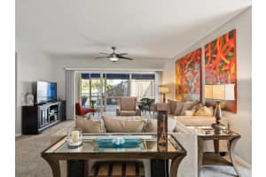 11351 Shipwatch Ln, Largo, FL 33774, Sold 05/27/22