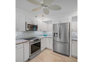 1 Key Capri, Treasure Island, FL 33706, Sold 05/31/22