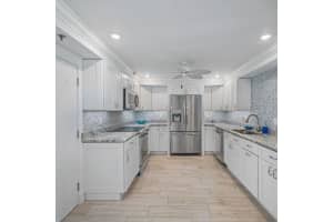 1 Key Capri, Treasure Island, FL 33706, Sold 05/31/22