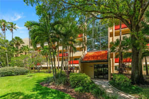 3062 EASTLAND BLVD #405, CLEARWATER, FL 33761 Sold 12/16/22