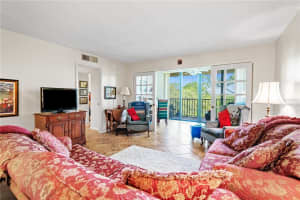 3062 EASTLAND BLVD #405, CLEARWATER, FL 33761 Sold 12/16/22