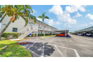 5286 81st St N, St. Petersburg, FL 33709, Sold 07/07/22