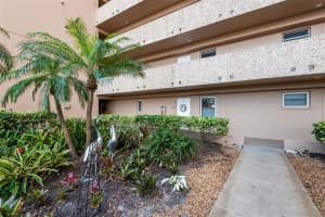 5200 Brittany Dr S, St. Petersburg, FL 33715, Sold 06/14/22