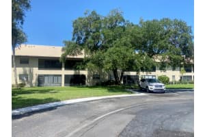 295 MISSION TRL W #H, VENICE, FL 34285 Sold 09/26/22