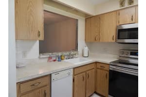 2945 FEATHER DR #2945, CLEARWATER, FL 33759 Sold 06/30/22