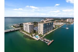 5200 Brittany Dr S, St. Petersburg, FL 33715, Sold 06/21/22