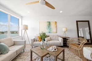 5200 Brittany Dr S, St. Petersburg, FL 33715, Sold 06/21/22