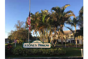 6931 Stonesthrow Cir N, St. Petersburg, FL 33710, Sold 05/31/22
