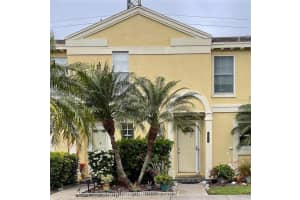 1514 Chateaux De Ville Ct, Clearwater, FL 33764, Sold 06/06/22