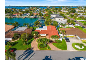 12125 5TH ST E, TREASURE ISLAND, FL 33706 Sold 07/11/22