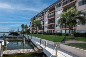 9011 Midnight Pass Rd, Sarasota, FL 34242, Sold 05/26/22