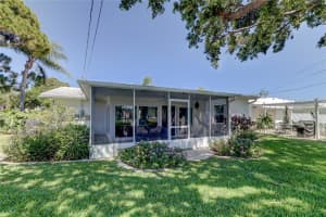 9032 140th Way N, Seminole, FL 33776, Sold 06/13/22