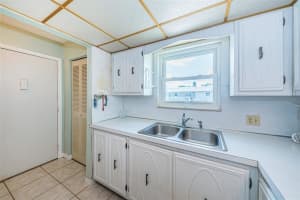 5287 81ST ST N #14, ST PETERSBURG, FL 33709 Sold 07/19/22
