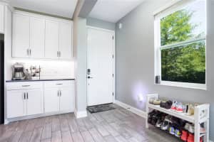 1631 EAGLE CREEK DR, CLEARWATER, FL 33764 Sold 07/27/22