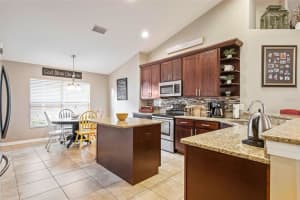 6832 Runner Oak Dr, Wesley Chapel, FL 33545, Sold 06/08/22