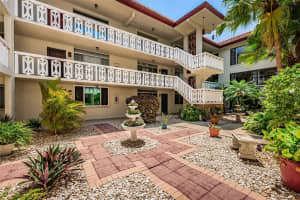 1012 PEARCE DR #107, CLEARWATER, FL 33764 Sold 07/15/22