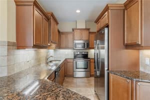 8207 LAPIN CT, SEMINOLE, FL 33777 Sold 07/20/22