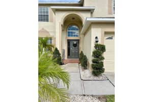 7410 Spandrell Dr, Wesley Chapel, FL 33545, Sold 06/28/22