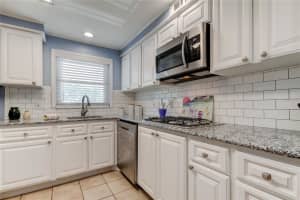 1868 Shore Dr S, South Pasadena, FL 33707, Sold 06/08/22
