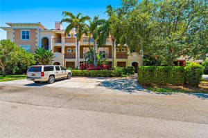 6 ACADEMY WAY S #223, ST PETERSBURG, FL 33711 Sold 08/31/22