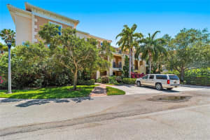 6 ACADEMY WAY S #223, ST PETERSBURG, FL 33711 Sold 08/31/22