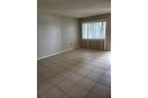 8950 PARK BLVD #303, SEMINOLE, FL 33777 Sold 02/21/23