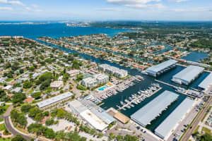 4920 S 38TH WAY S #210, SAINT PETERSBURG, FL 33711 Sold 08/05/22