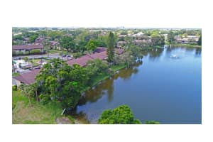 10735 VILLAGE CLUB CIR N #105, ST PETERSBURG, FL 33716 Sold 07/15/22