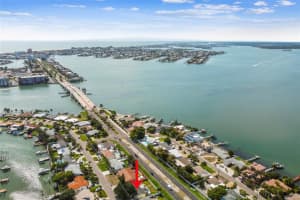 7963 CAUSEWAY BLVD S, ST PETERSBURG, FL 33707 Sold 08/01/22