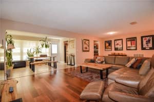 113 ASPEN CIR, LARGO, FL 33777 Sold 08/23/22