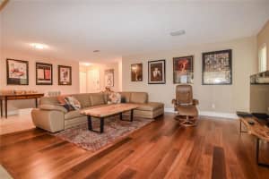 113 ASPEN CIR, LARGO, FL 33777 Sold 08/23/22