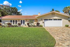 5814 51ST ST S, ST PETERSBURG, FL 33715 Sold 08/29/22