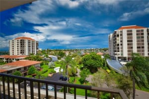 6295 BAHIA DEL MAR CIR #504, ST PETERSBURG, FL 33715 Sold 05/12/23