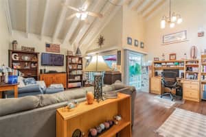 2738 FOXFIRE CT, CLEARWATER, FL 33761 Sold 06/30/22