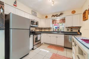2738 FOXFIRE CT, CLEARWATER, FL 33761 Sold 06/30/22