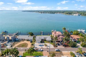7959 CAUSEWAY BLVD N, ST PETERSBURG, FL 33707 Sold 08/01/22