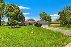 3825 42ND AVE S, ST PETERSBURG, FL 33711 Sold 07/15/22