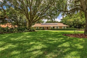 907 CENTERBROOK DR, BRANDON, FL 33511 Sold 08/05/22