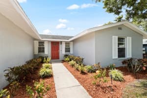6525 CREEKVIEW TER, PINELLAS PARK, FL 33781 Sold 08/01/22