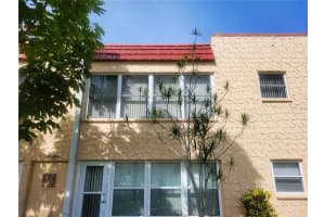 214 DOGWOOD CIR #214, SEMINOLE, FL 33777 Sold 10/20/22