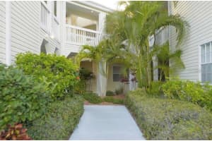 6915 Stonesthrow Cir N, St. Petersburg, FL 33710, Sold 06/27/22