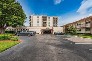 6145 SUN BLVD #502, ST PETERSBURG, FL 33715 Sold 10/26/22